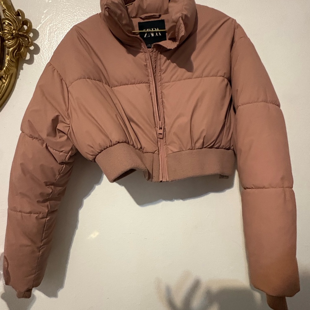 Zara Cropped Puffer Jacket — Blush/— Size M